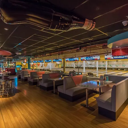 Courtyard By Marriott Amsterdam Airport Хоофддорп