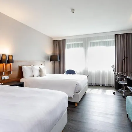 Courtyard By Marriott Amsterdam Airport Отель