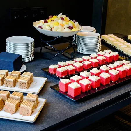 Courtyard By Marriott Amsterdam Airport 4*