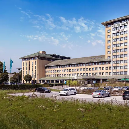 Courtyard By Marriott Amsterdam Airport Хоофддорп