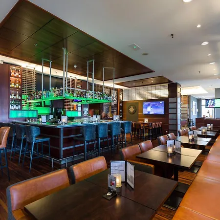 Отель Courtyard By Marriott Amsterdam Airport