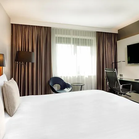 Courtyard By Marriott Amsterdam Airport Отель