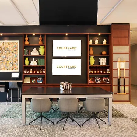 Hotel Courtyard By Marriott Amsterdam Airport