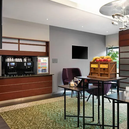 コートヤード バイ マリオット アムステルダム エアポート ﾎｰﾌﾄﾞﾛｰﾌﾟ