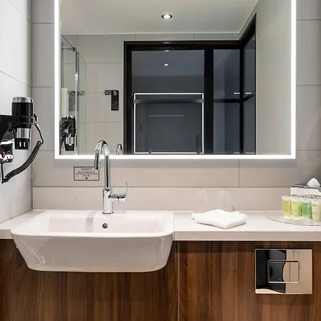 Courtyard By Marriott Amsterdam Airport Otel Hoofddorp