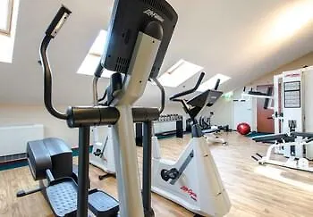 Courtyard By Marriott Amsterdam Airport Otel 4*