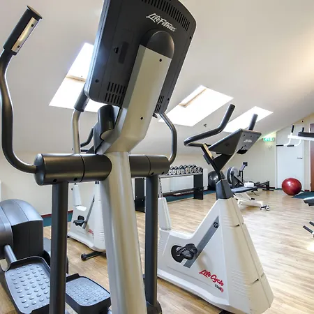 Courtyard By Marriott Amsterdam Airport 4*
