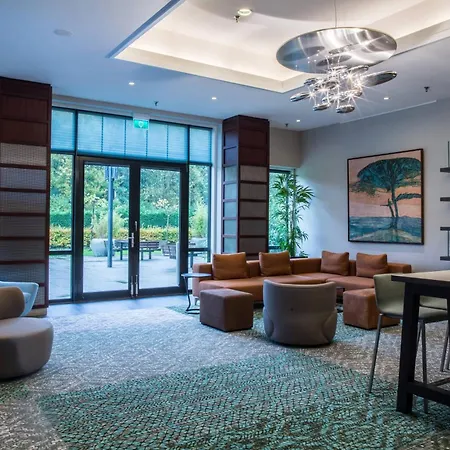 Courtyard By Marriott Amsterdam Airport 4*