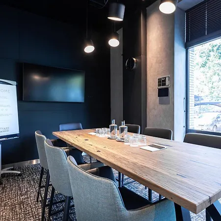 Courtyard By Marriott Amsterdam Airport Hotel