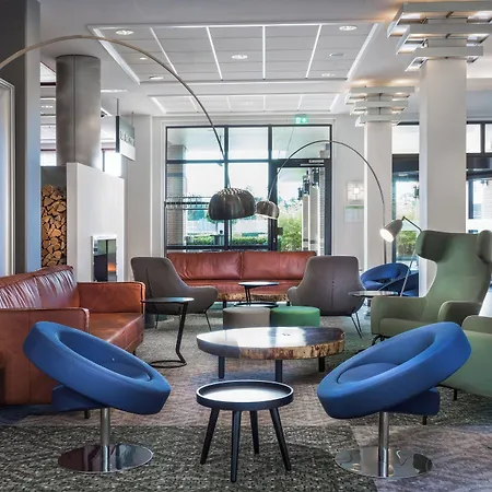 Otel Courtyard By Marriott Amsterdam Airport 4*