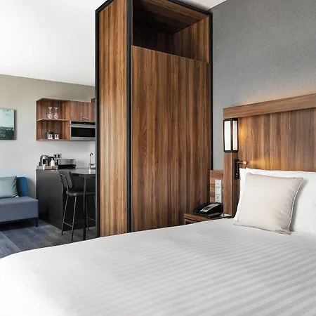 Courtyard By Marriott Amsterdam Airport Hotel 4*