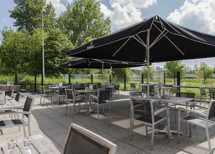 Hotel Courtyard By Marriott Amsterdam Airport 4*