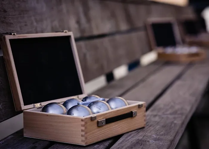 Courtyard By Marriott Amsterdam Airport Hotel 4*